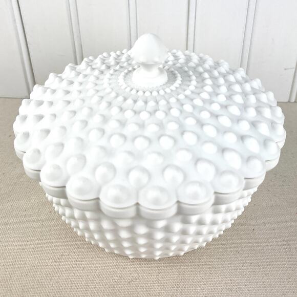 White Hobnail Lidded Bowl, Decorative Bowl with Scalloped Edge, Vintage Inspired - Picture 2 of 10